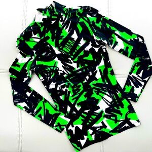NWOT! Burberry London - 
Graffiti Print Neon Green Top Size XXS